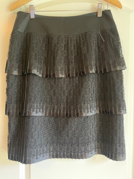 Kay Unger Dresses & Skirts - Kay Unger Black Silk and Lace Tiered Midi Skirt Size 10
